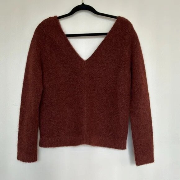 Sezane Women's V-Neck Sweater in Rich Brown - Picture 4 of 11